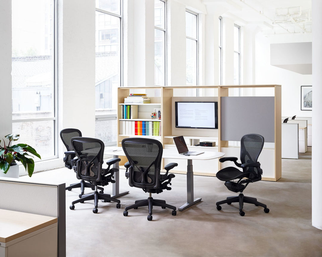 Will an Adjustable Chair Boost Your Work Performance?