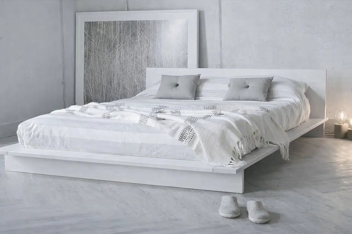 Oregan Low Bed, Ash Veneer