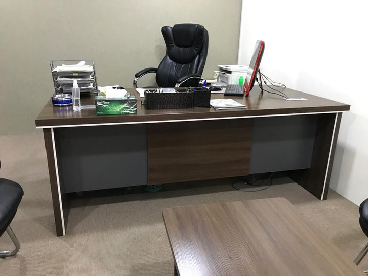 Executive Office Desk, BFT3018 - Classic Furniture Dubai UAE