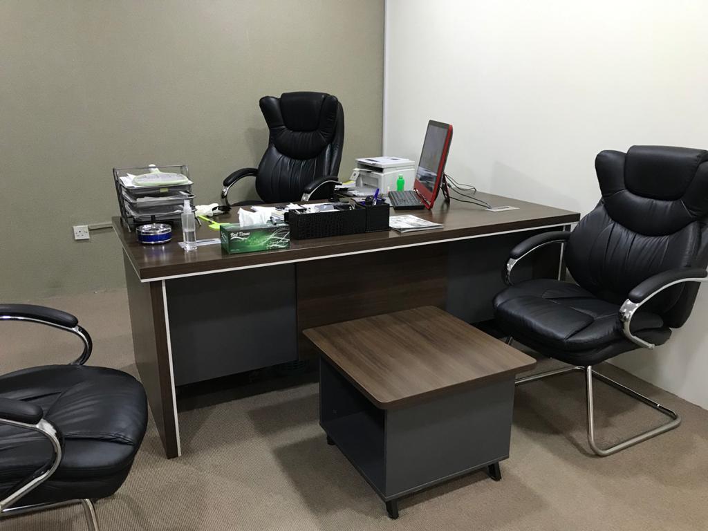 Executive Office Desk, BFT3018 - Classic Furniture Dubai UAE