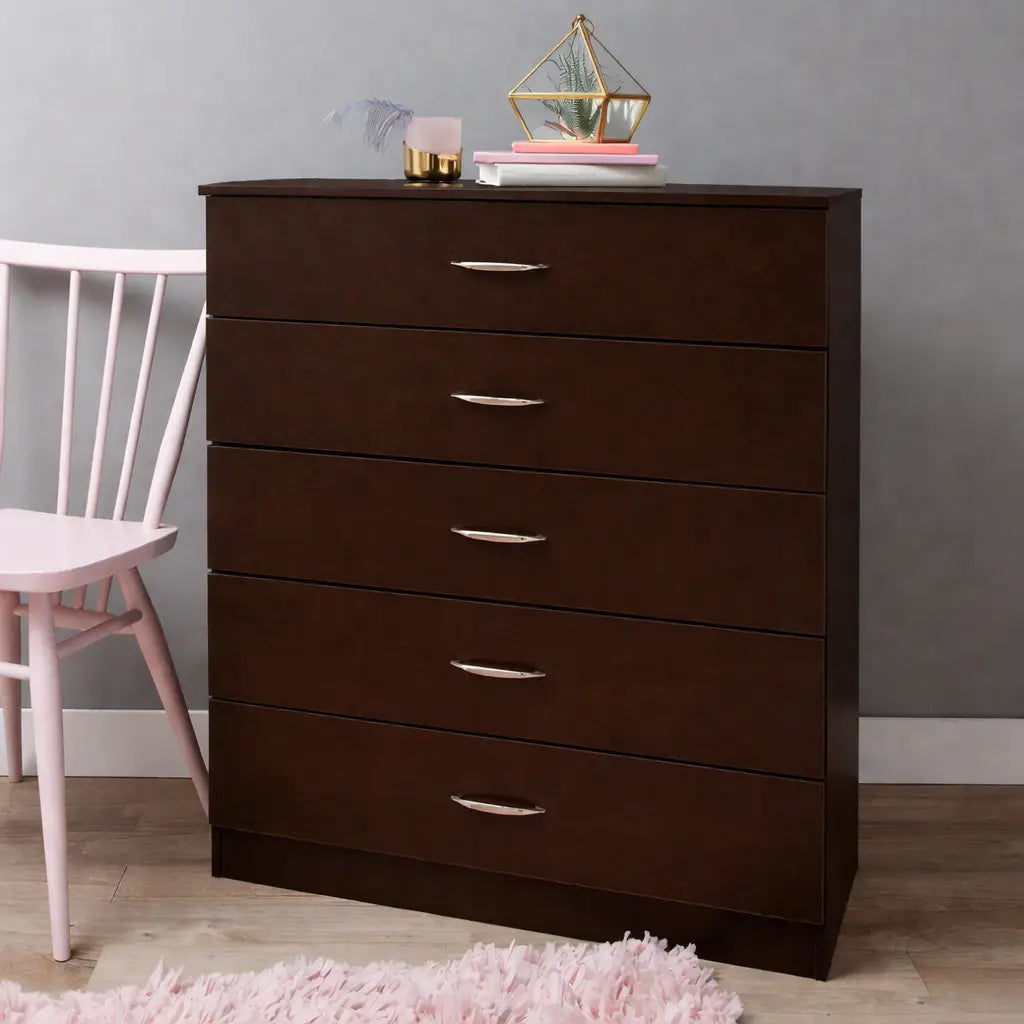 Chest of Drawers 3
