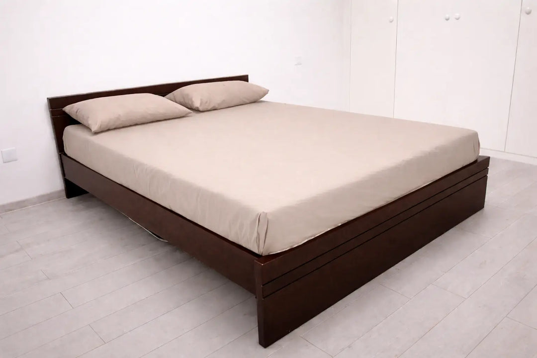 Quentin Bed