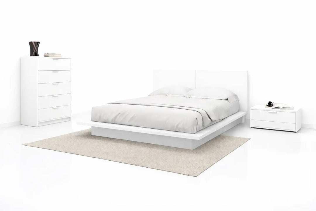 Denilia, Bed with 2 side tables & chest of drawers